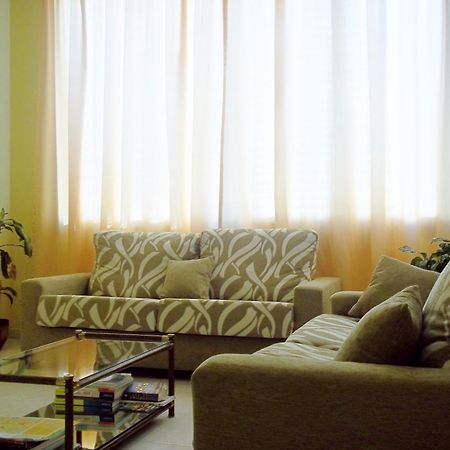 Hotel Suiza Arzúa Екстериор снимка