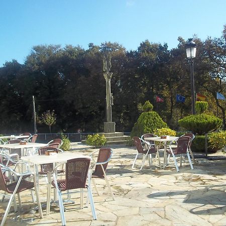 Hotel Suiza Arzúa Екстериор снимка