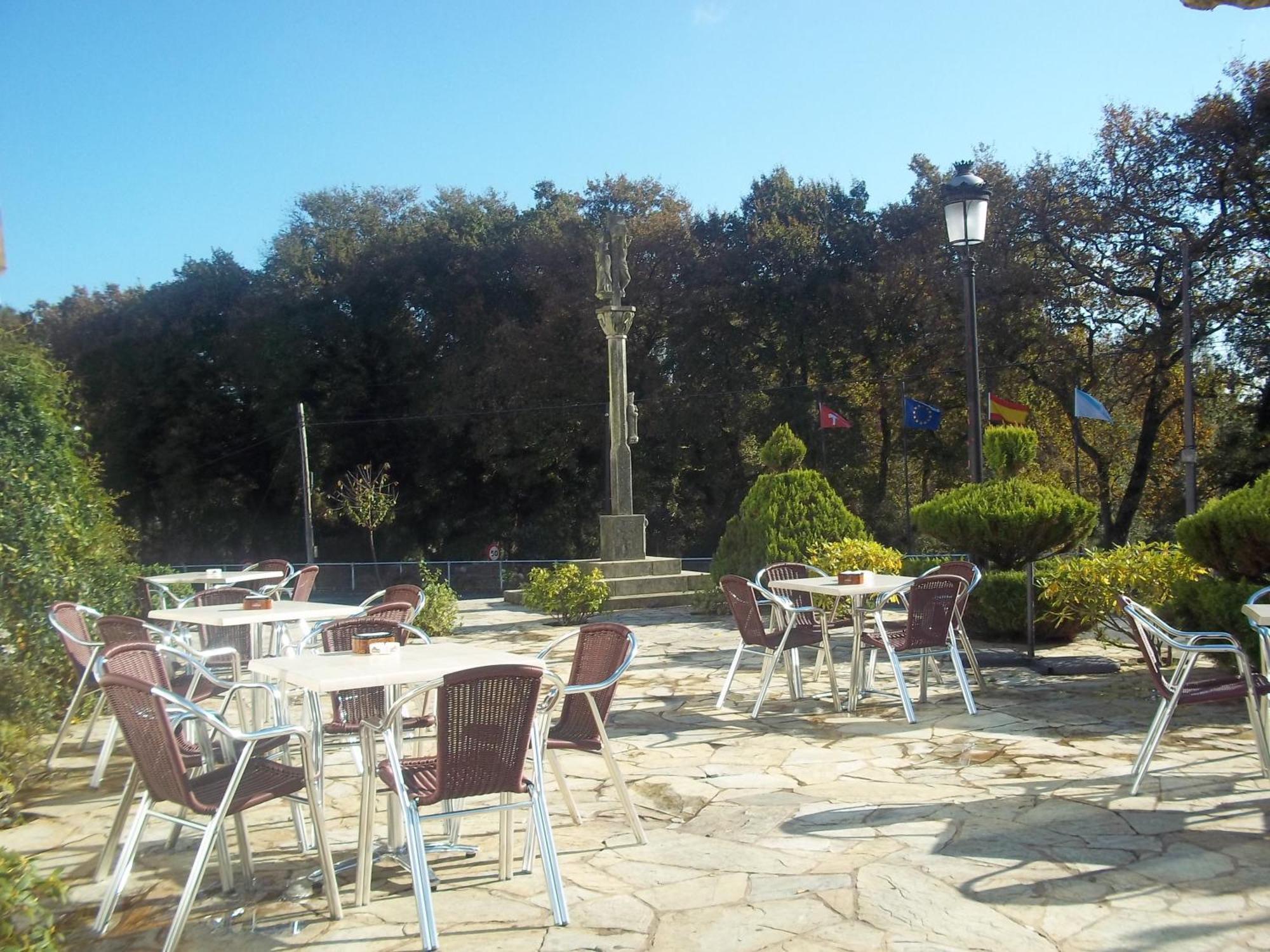 Hotel Suiza Arzúa Екстериор снимка